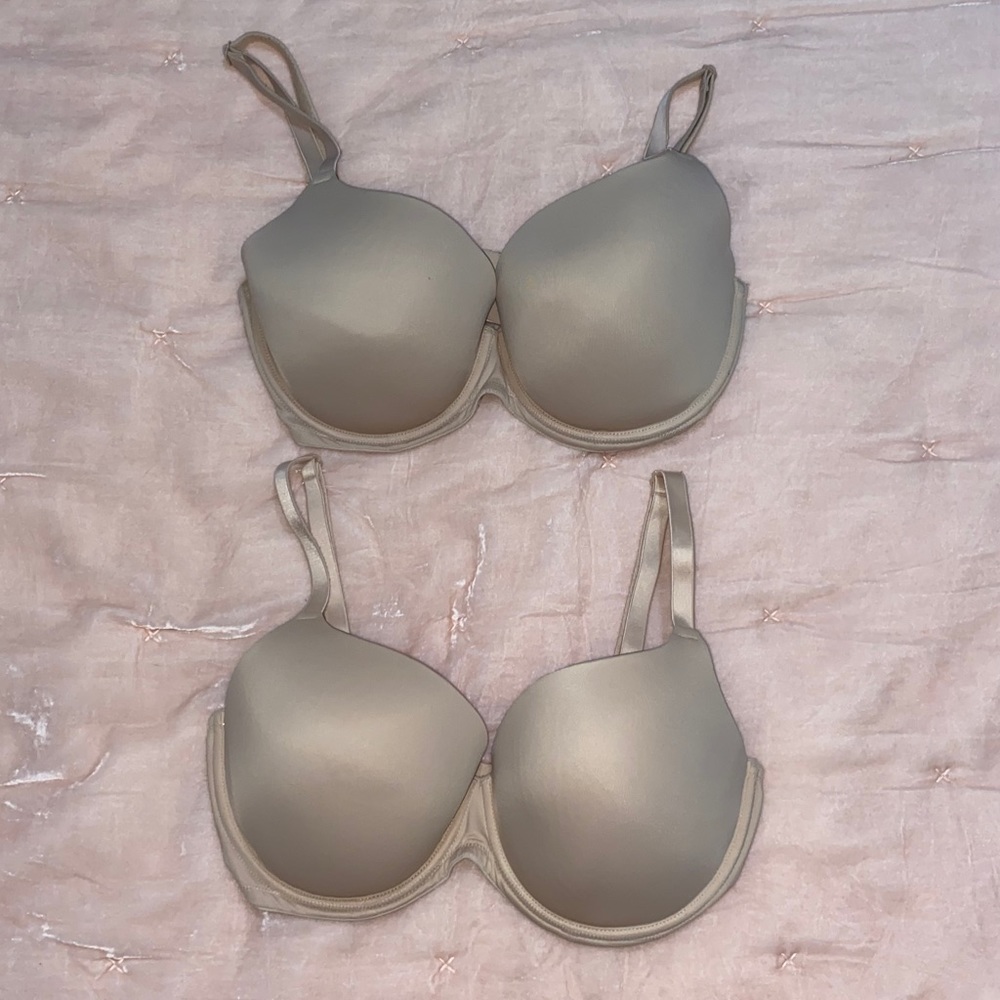 VS Pink Bras 34DDD